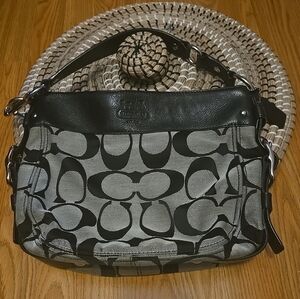 COACH Signature Zoe Black Gray Hobo Shoulder Bag Purse F12657